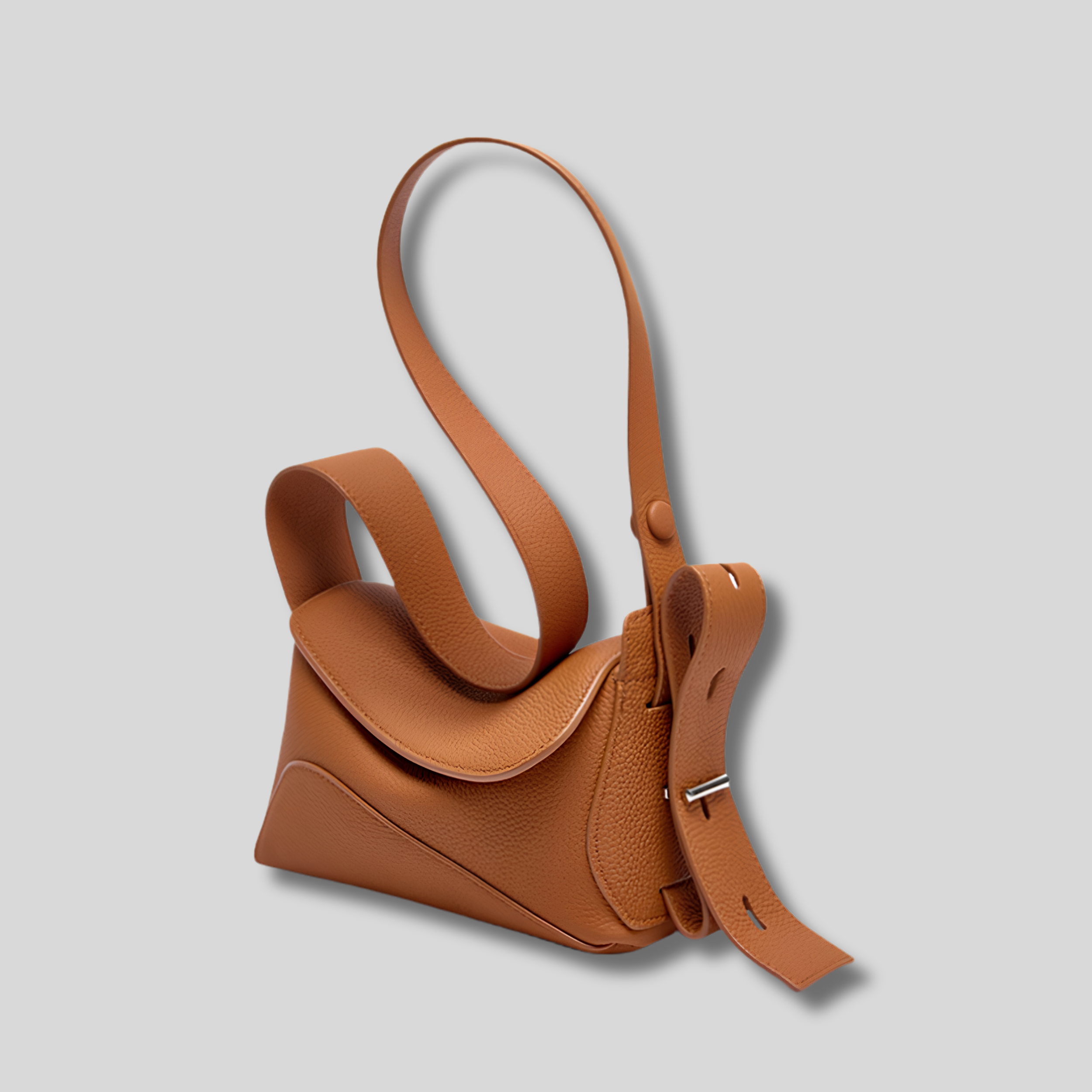 Sac Bandoulière Élysande marron en cuir véritable vu sous un angle élégant