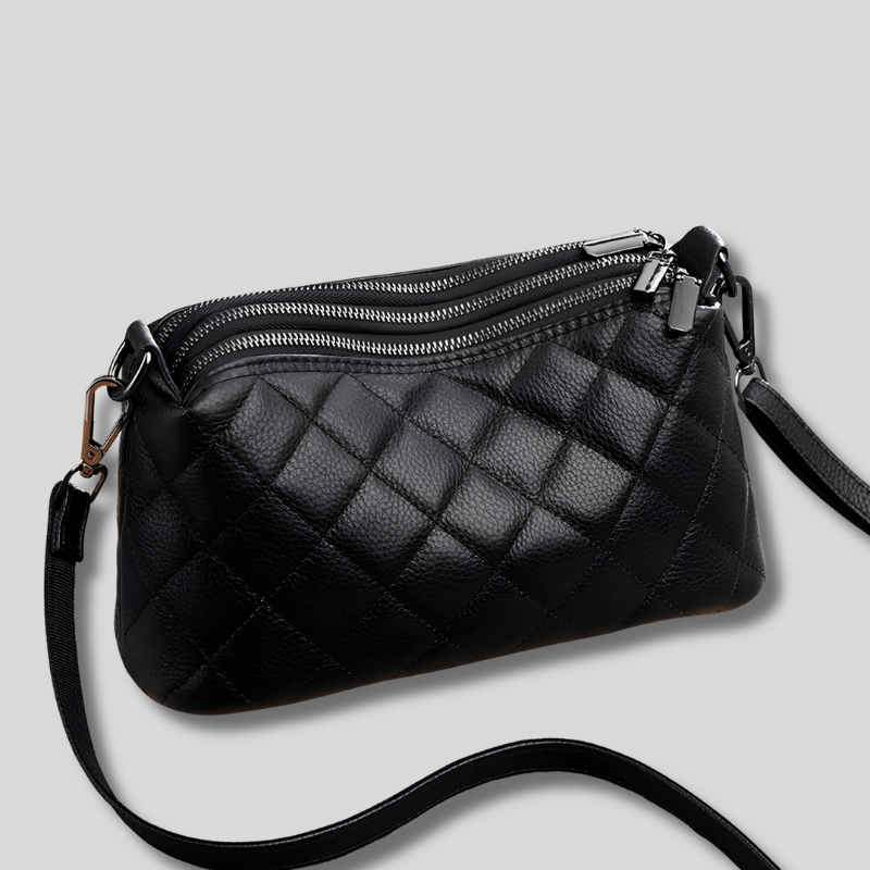 Sac épaule matelassé en cuir noir avec triple fermeture zippée – vue avant