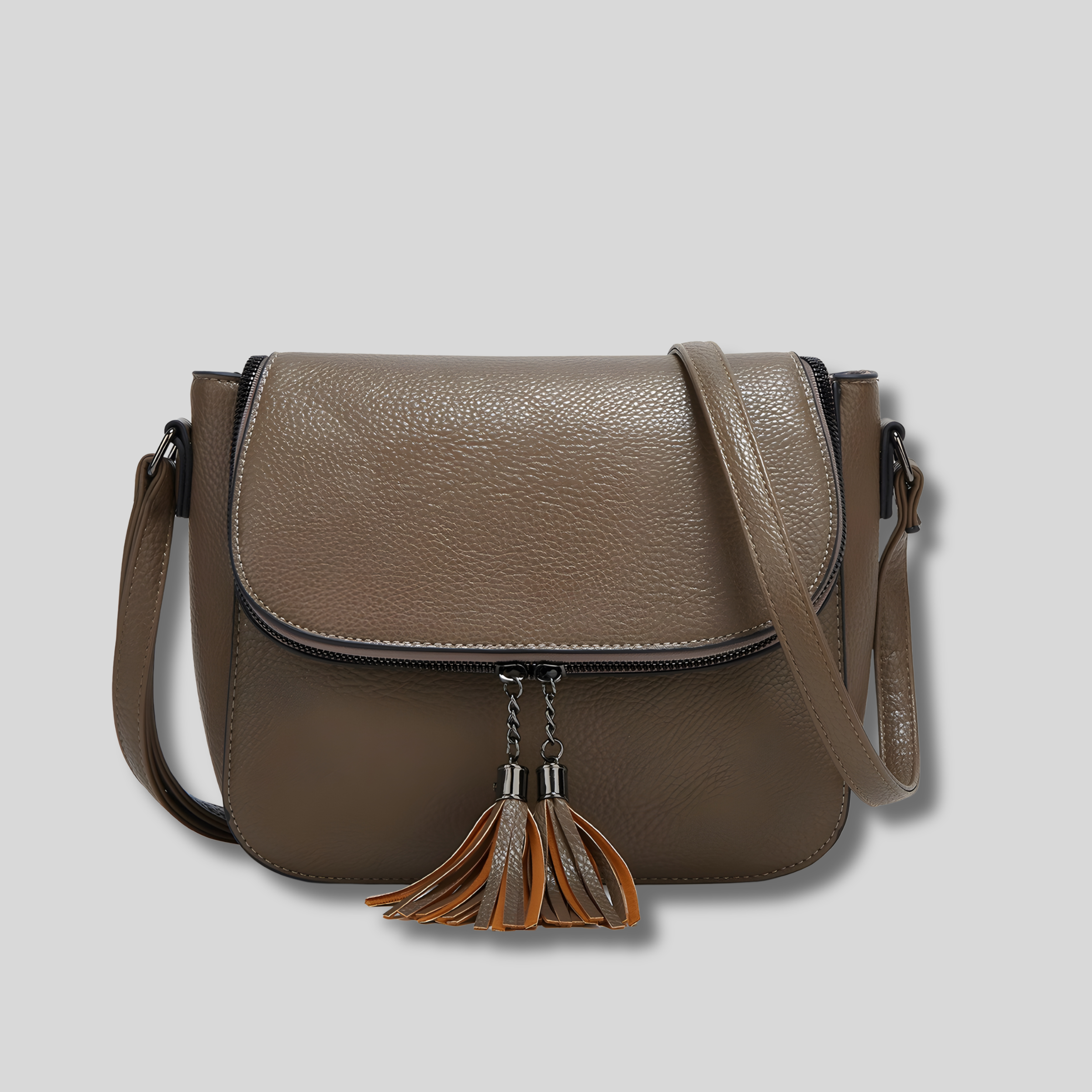 sac bandoulière taupe avec pampilles vue de face