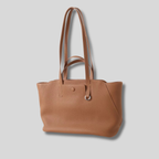 Sac cabas Évessia camel en cuir véritable – vue de face