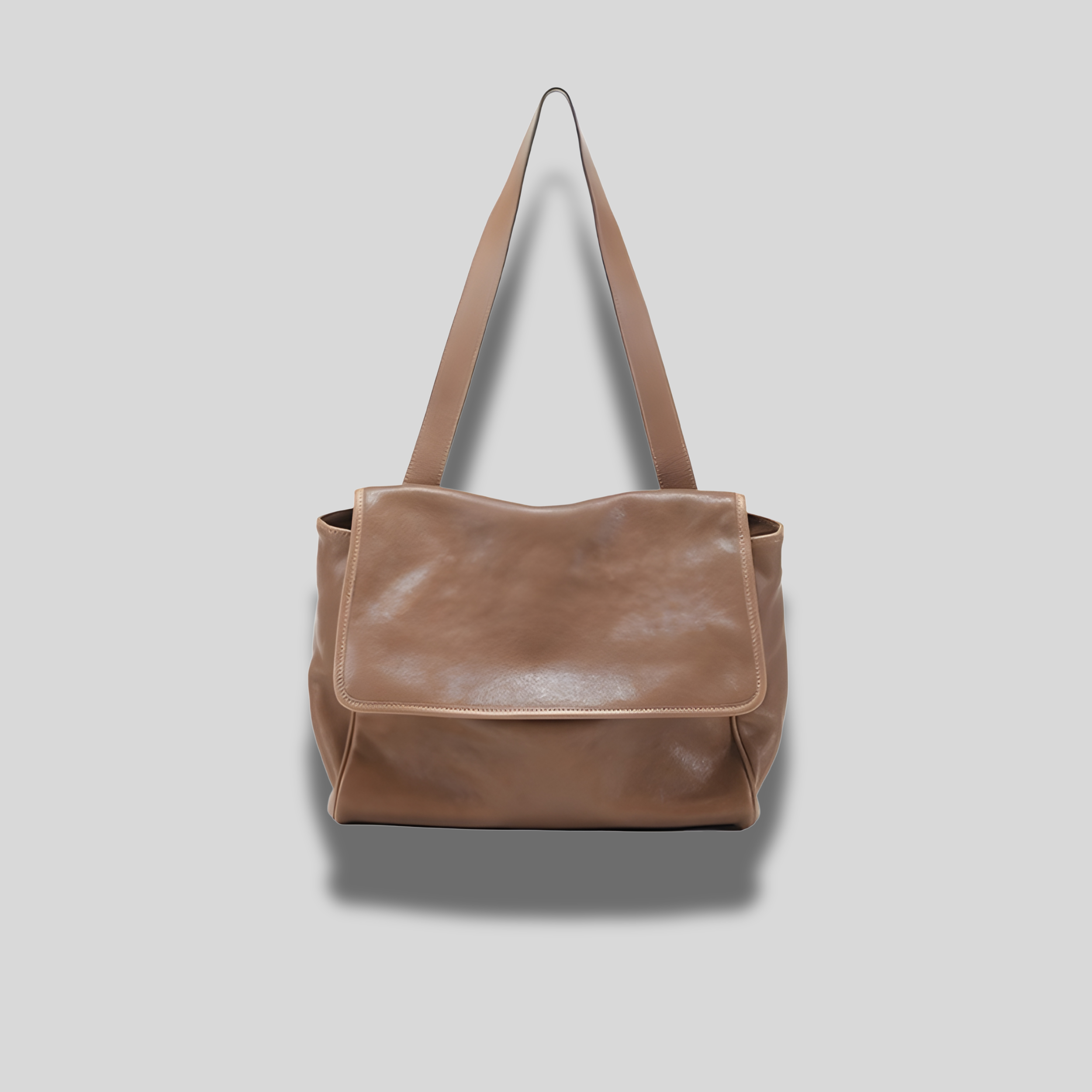 Sac cabas rétro marron clair en cuir texturé avec rabat et bandoulière