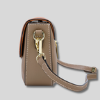 Sac bandoulière en cuir véritable beige – vue de profil