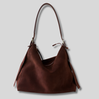 Sac en daim marron foncé vue de face au design souple et élégant