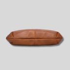 Base structurée du sac en cuir camel – vue inférieure