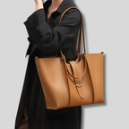 Grand sac à main marron pour femme porté à l’épaule, élégant et spacieux pour le quotidien