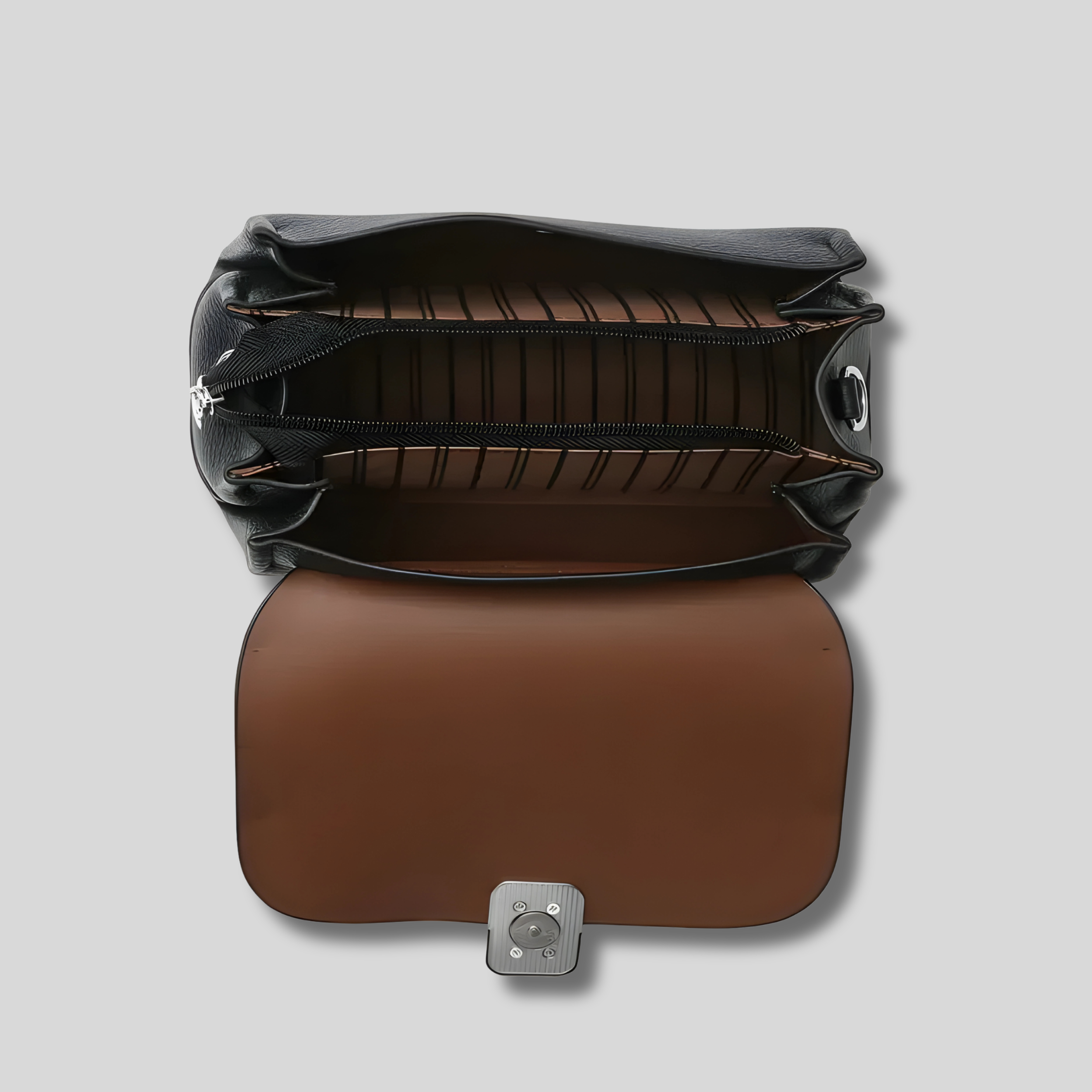 Intérieur du sac bandoulière Veloria avec compartiment zippé