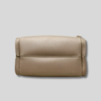 Sac Épaule Valéa beige vue du dessous montrant la structure et la base renforcée